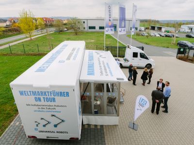 Robotik-Roadshow für KMU